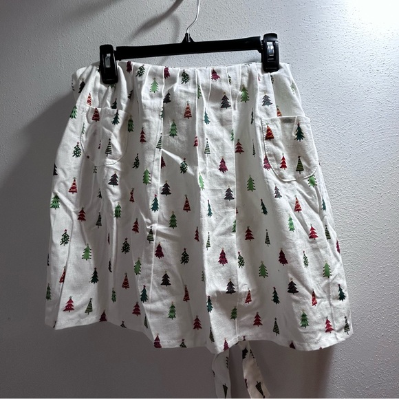 Holiday Tree Pattern Kitchen Baking Cooking Apron - Picture 2 of 9